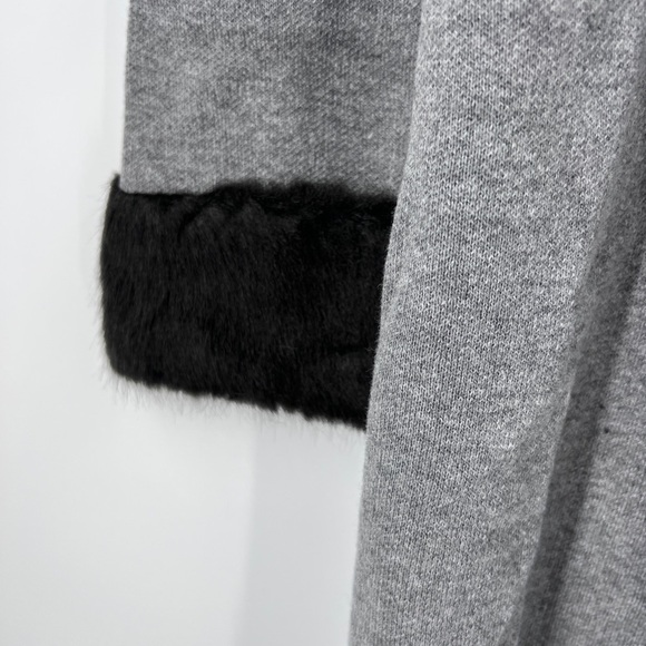 KASPER Faux-Fur-Cuff Open-Front Cardigan Size Medium in Gray and Black NWT - Picture 3 of 9